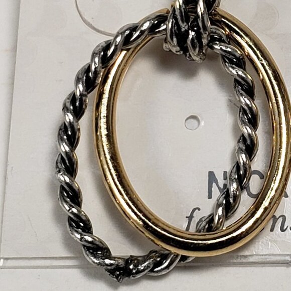 Women's Stylish Dual-Tone Polished Twisted Hoops Design Post Teardrop Earrings - Picture 3 of 6